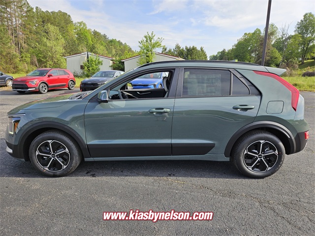 2025 Kia Niro EX photo 4