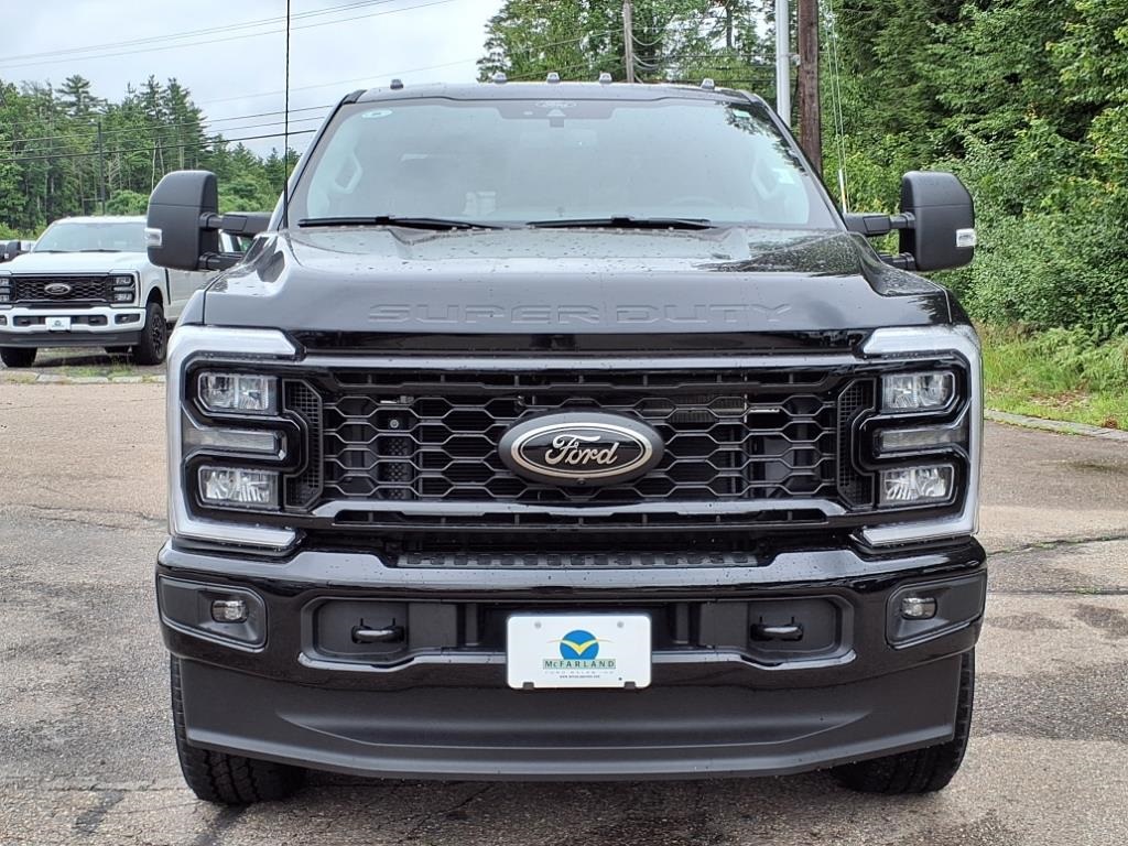 2025 Ford F-350 XLT photo 23