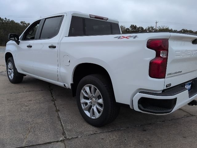 2026 Chevrolet Silverado 1500 Custom photo 4