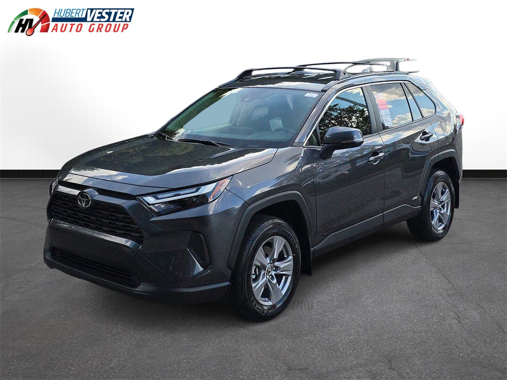 2025 Toyota RAV4 Hybrid XLE photo 2