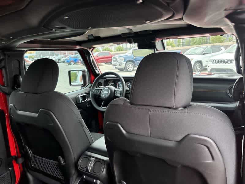 2025 Jeep Gladiator Mojave photo 15