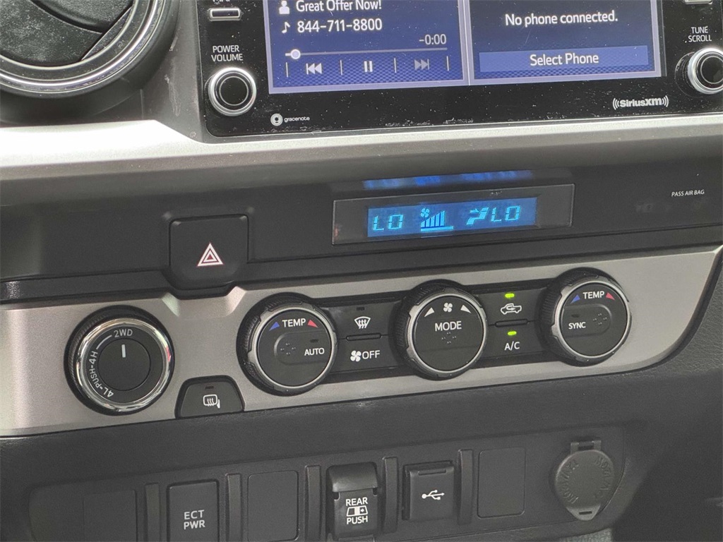 2021 Toyota Tacoma SR5 4x4 Double Cab photo 18