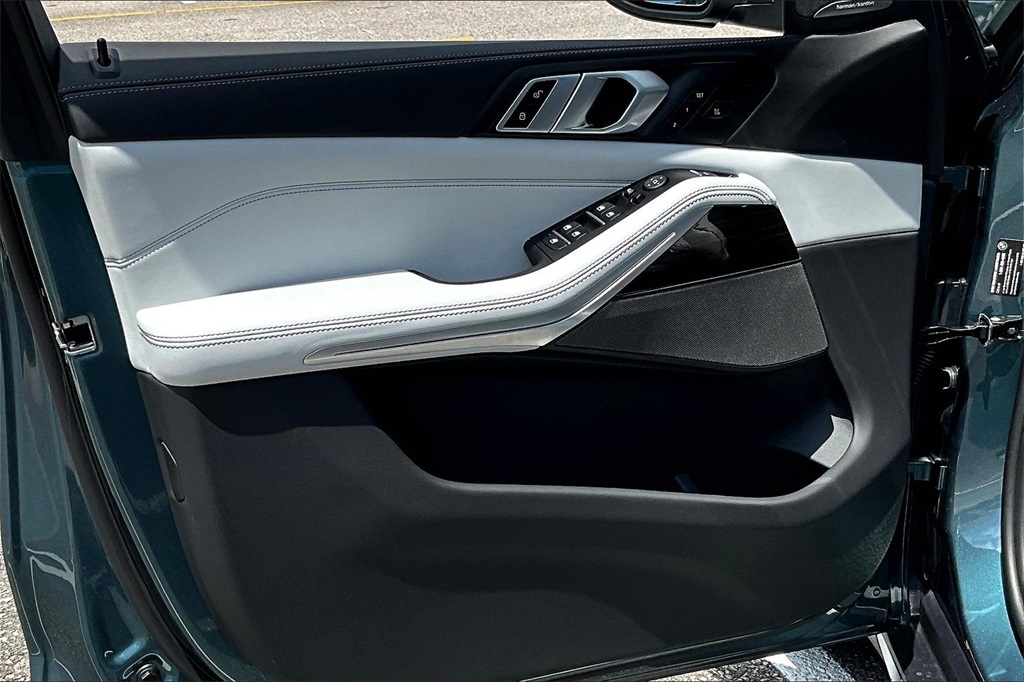 2025 Bmw X5 xDrive40i photo 19