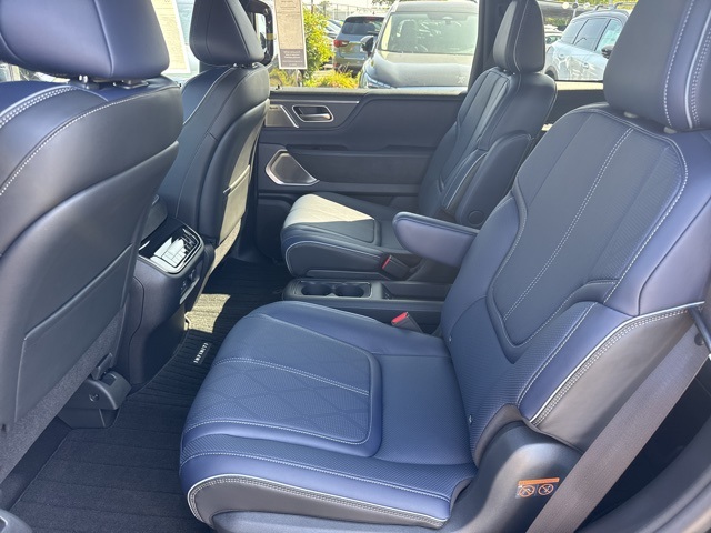 2026 Infiniti QX80 Sensory photo 8
