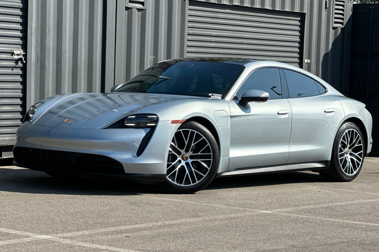 2023 Porsche Taycan Base