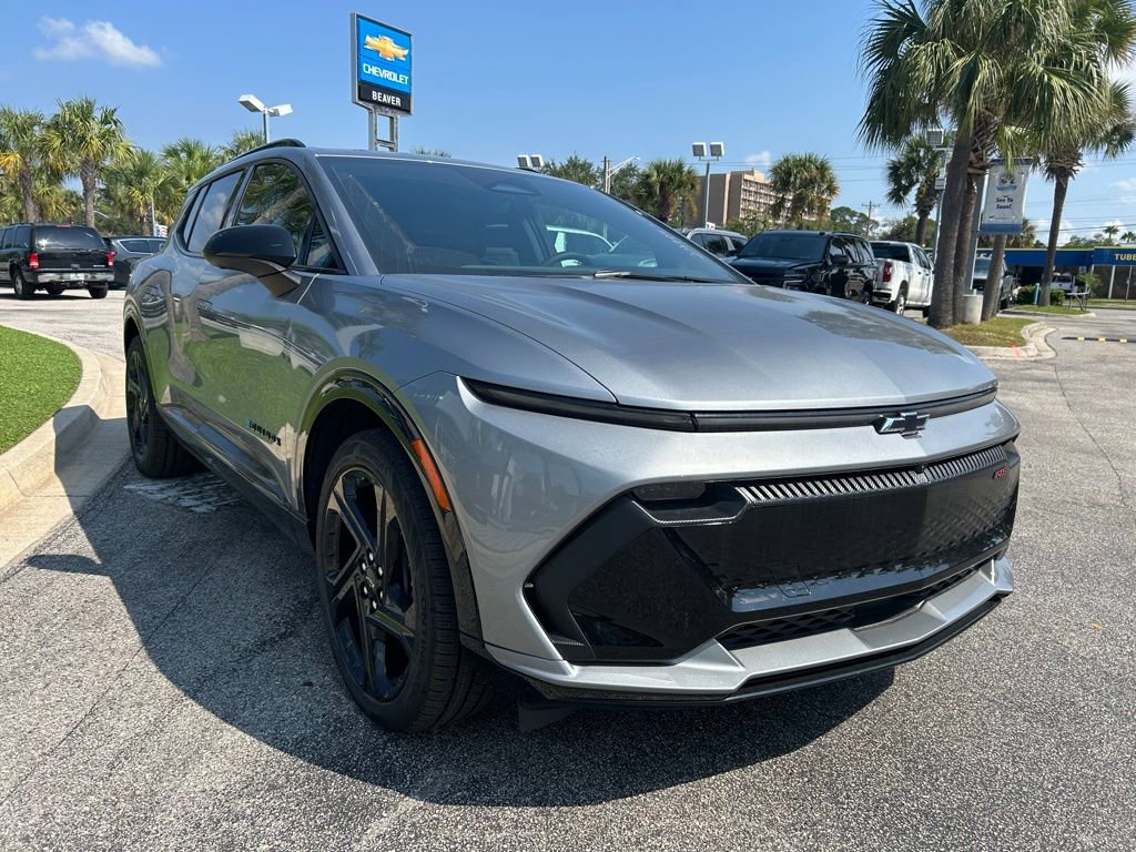 2025 Chevrolet Equinox EV 3RS photo 2