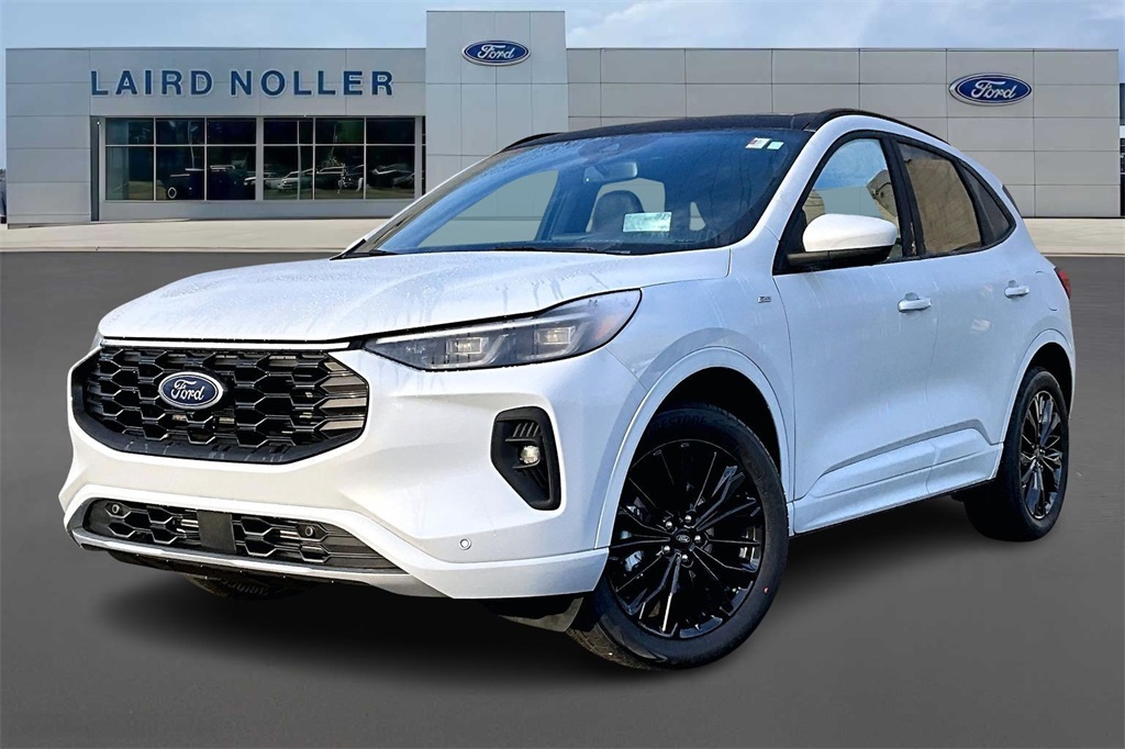 2026 Ford Escape ST-Line Elite's photo