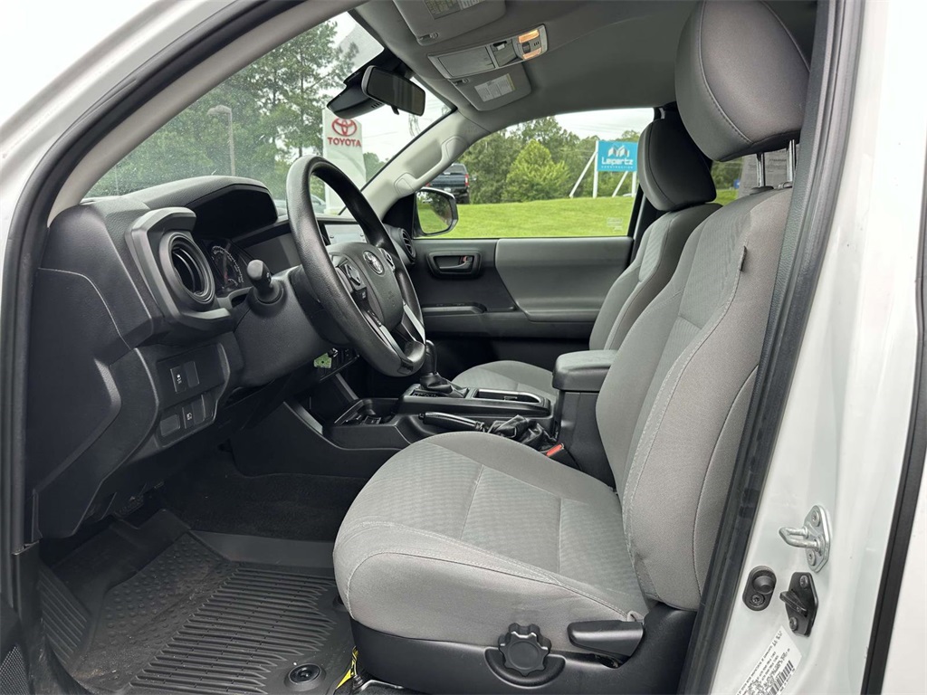 2021 Toyota Tacoma SR Access Cab photo 14
