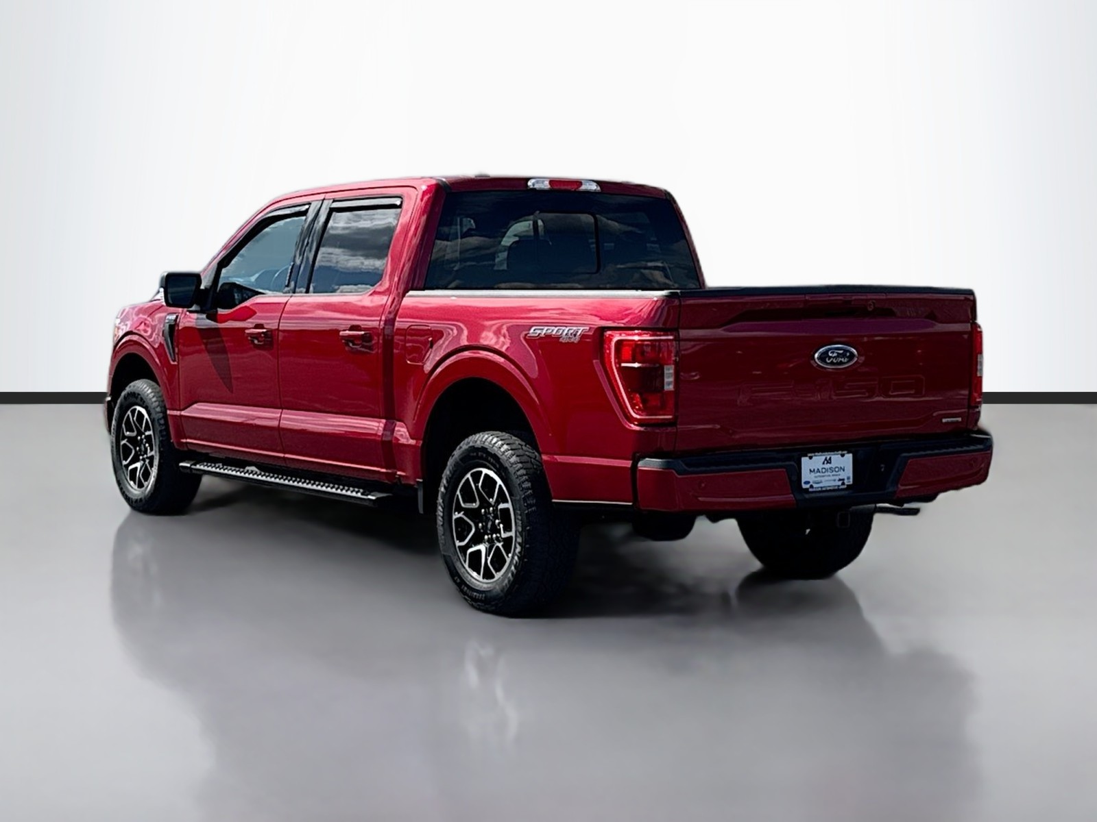 2022 Ford F-150 XLT photo 7