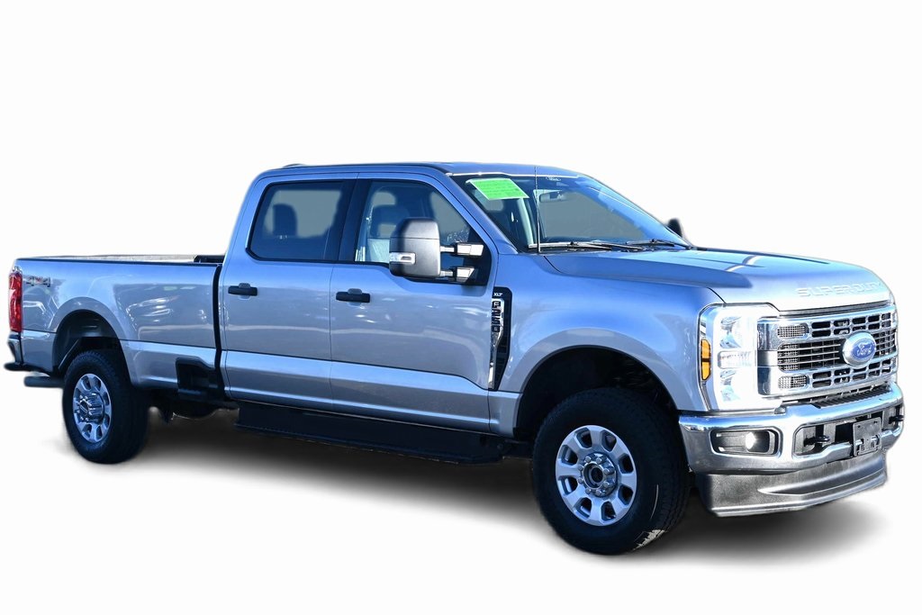 2024 Ford F-250 XLT photo 2