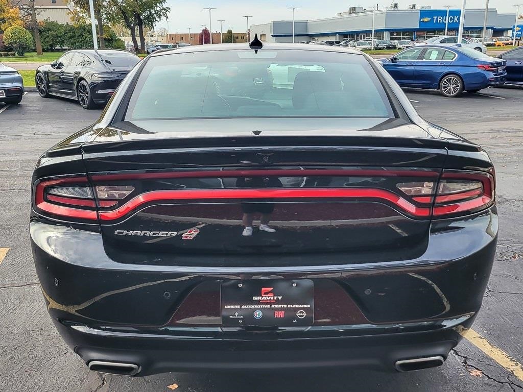 2018 Dodge Charger GT photo 4