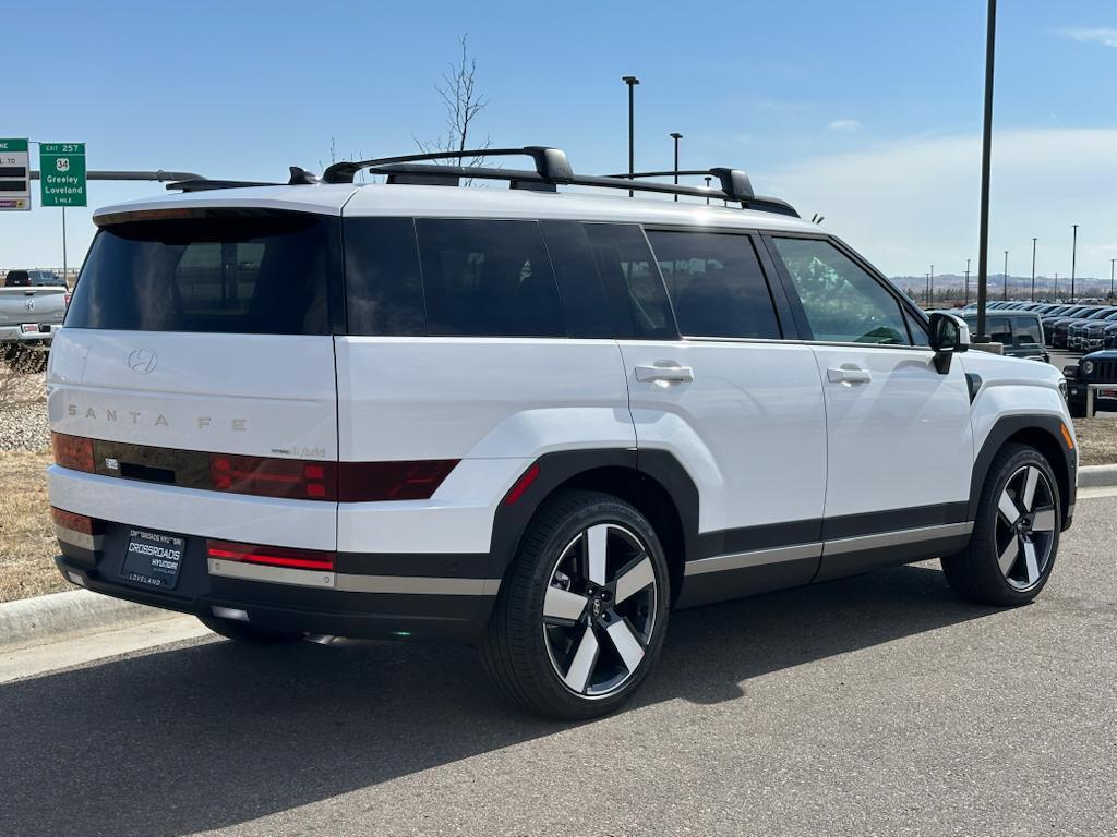 2025 Hyundai Santa Fe Limited photo 4