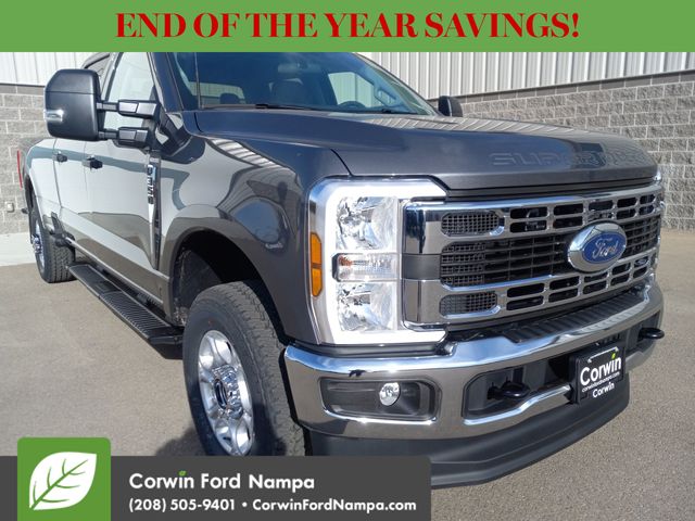 2026 Ford F-350 Super Duty XLT's photo