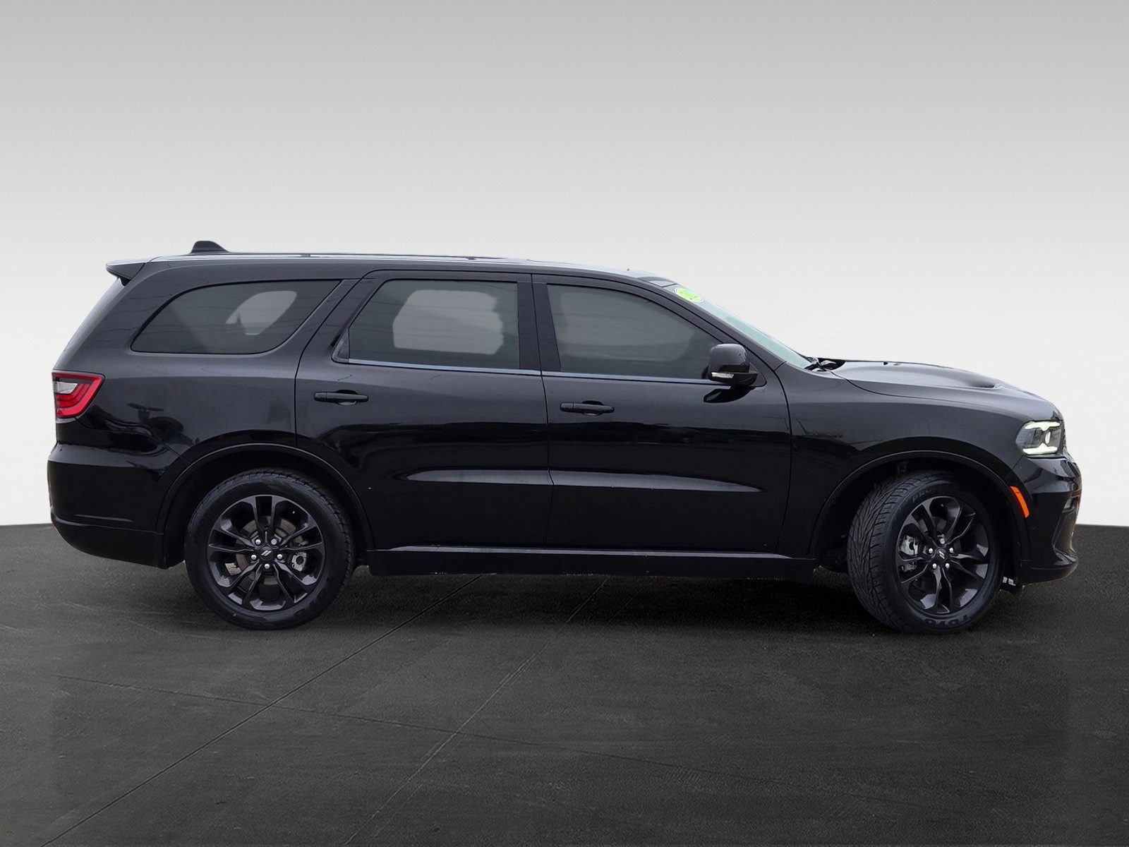 2022 Dodge Durango R/T photo 3