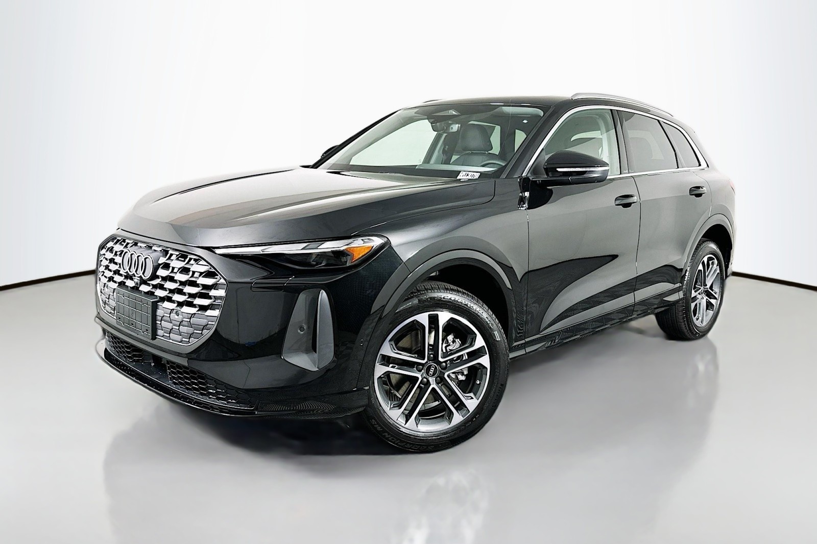 2025 Audi New Q5 Premium's photo