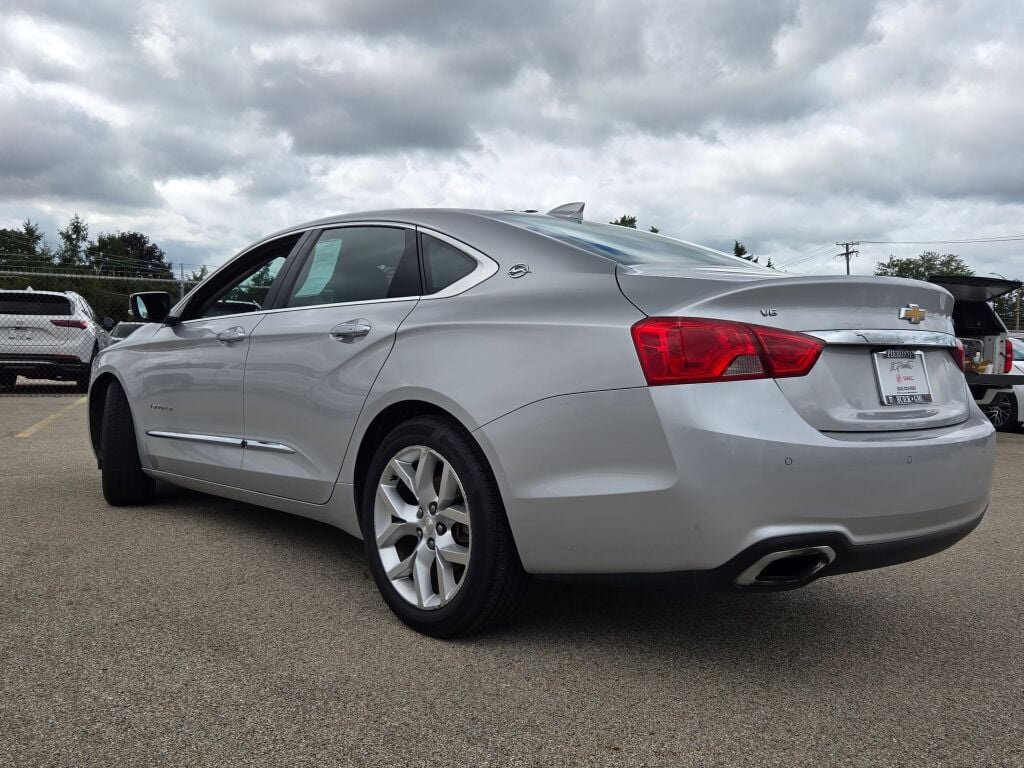 2019 Chevrolet Impala Premier photo 12