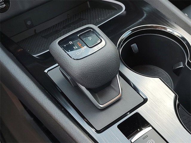 2024 Nissan Rogue SL photo 17