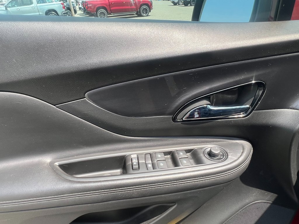 2022 Buick Encore Preferred photo 9