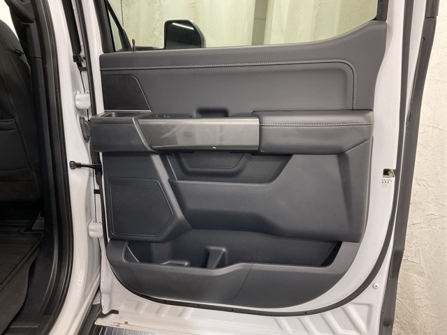 2022 Ford F-150 XLT photo 22