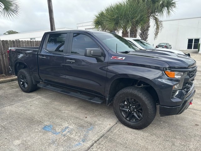 2024 Chevrolet Silverado 1500 Custom Trail Boss photo 2