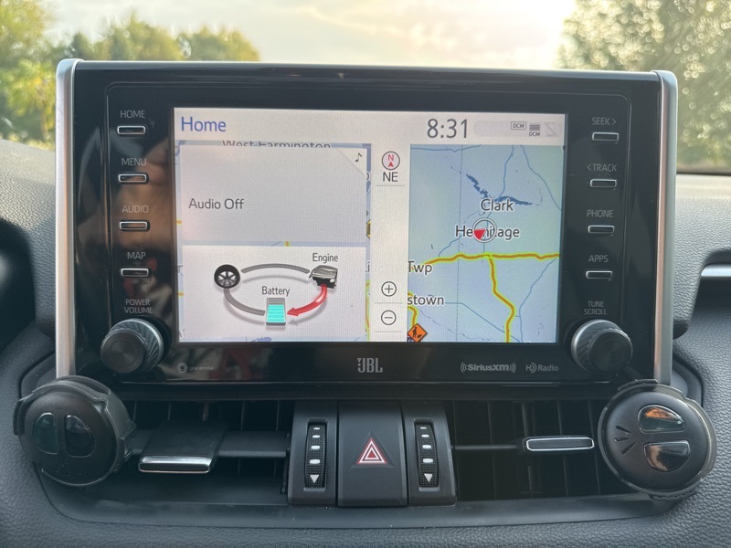 2021 Toyota RAV4 Hybrid XSE photo 16