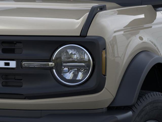2025 Ford Bronco Base photo 29