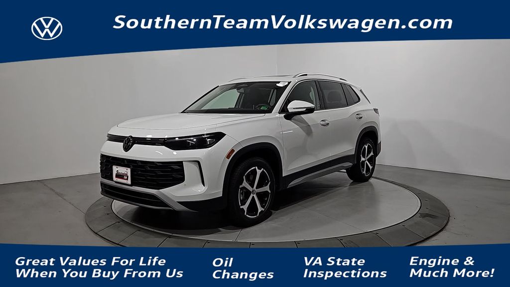 2026 Volkswagen Tiguan SE's photo