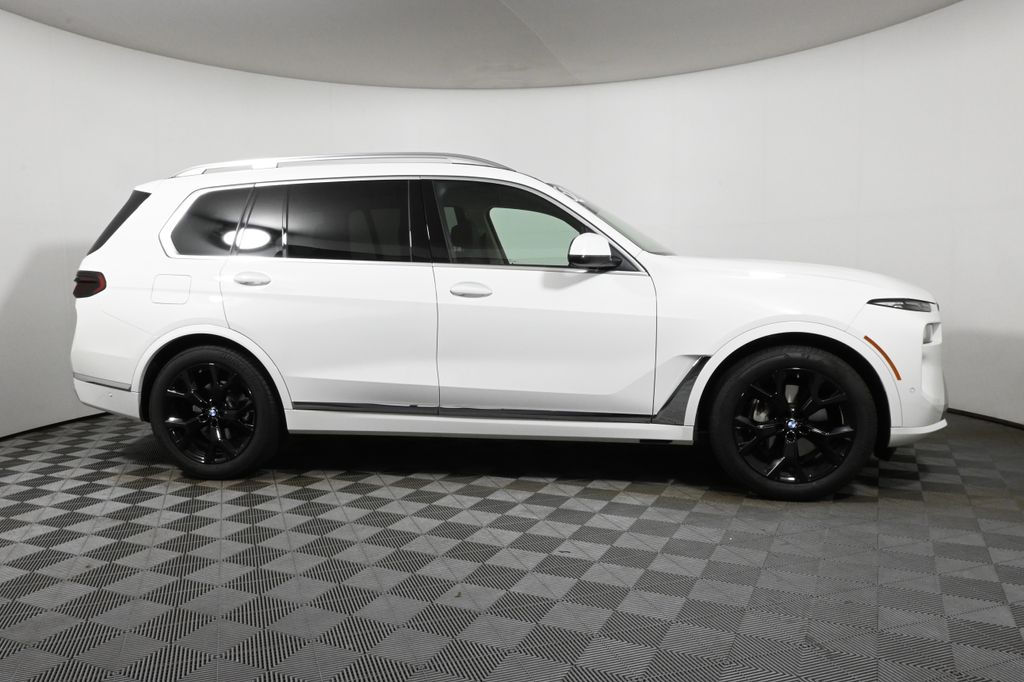 2025 Bmw X7 xDrive40i photo 4
