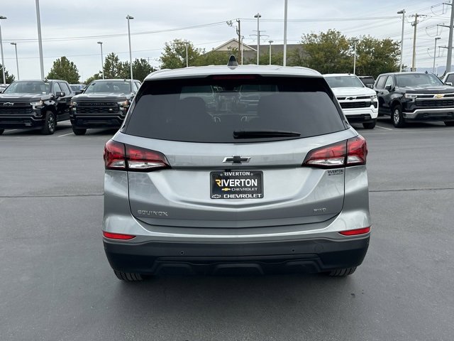2023 Chevrolet Equinox LS photo 8