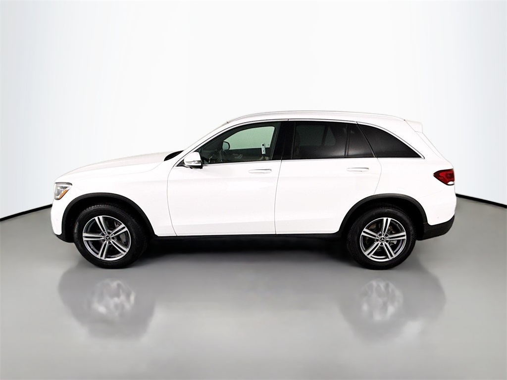 2021 Mercedes Benz GLC 300 4MATIC photo 2