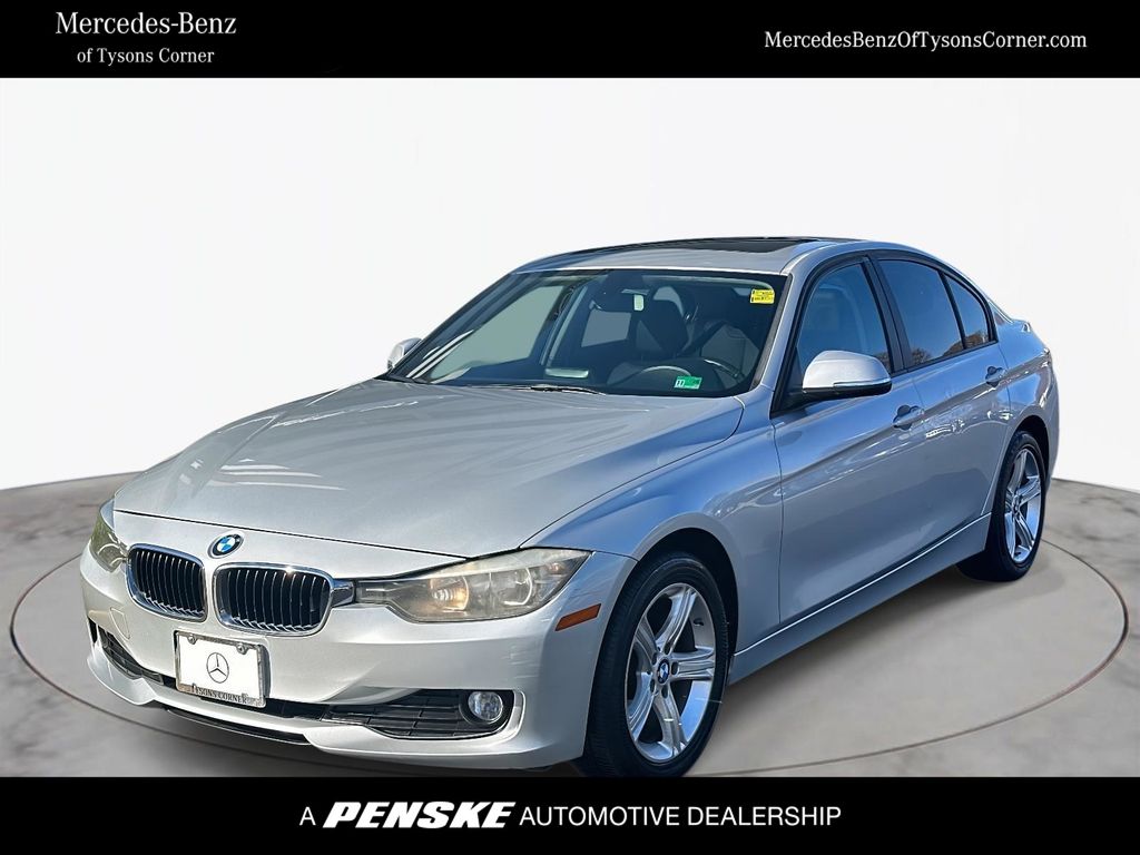 2014 BMW 3 Series 320i