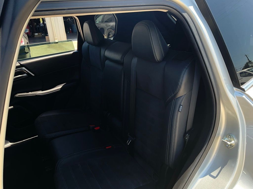 2023 Mitsubishi Outlander SE photo 15