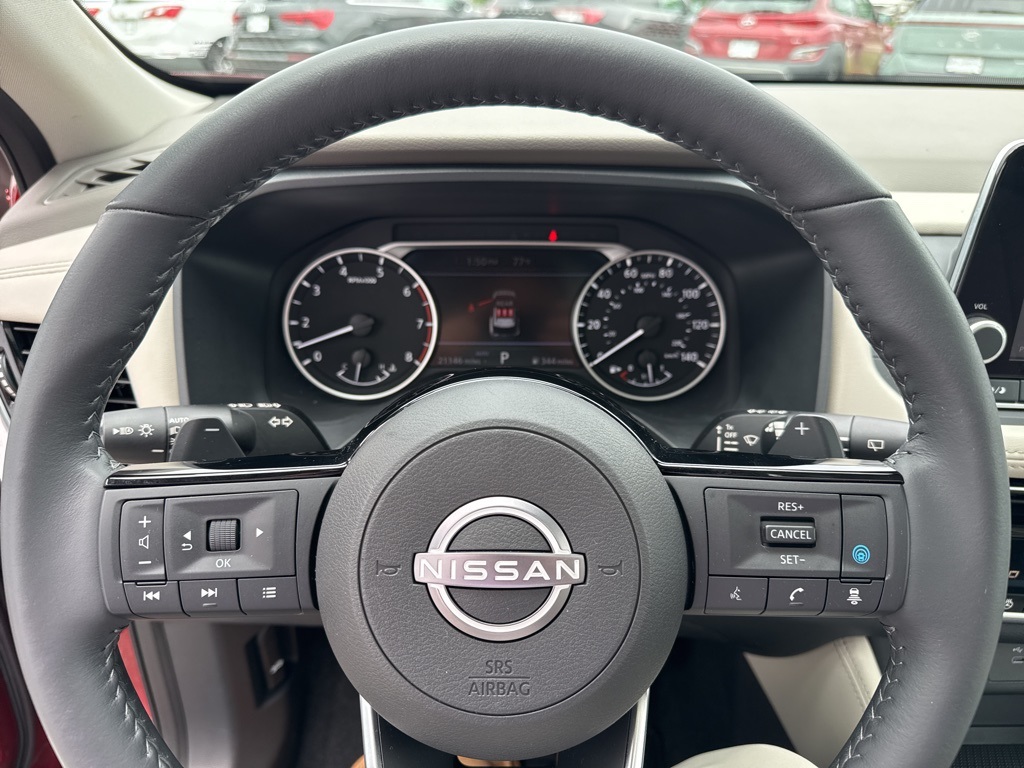 2023 Nissan Rogue SL photo 8