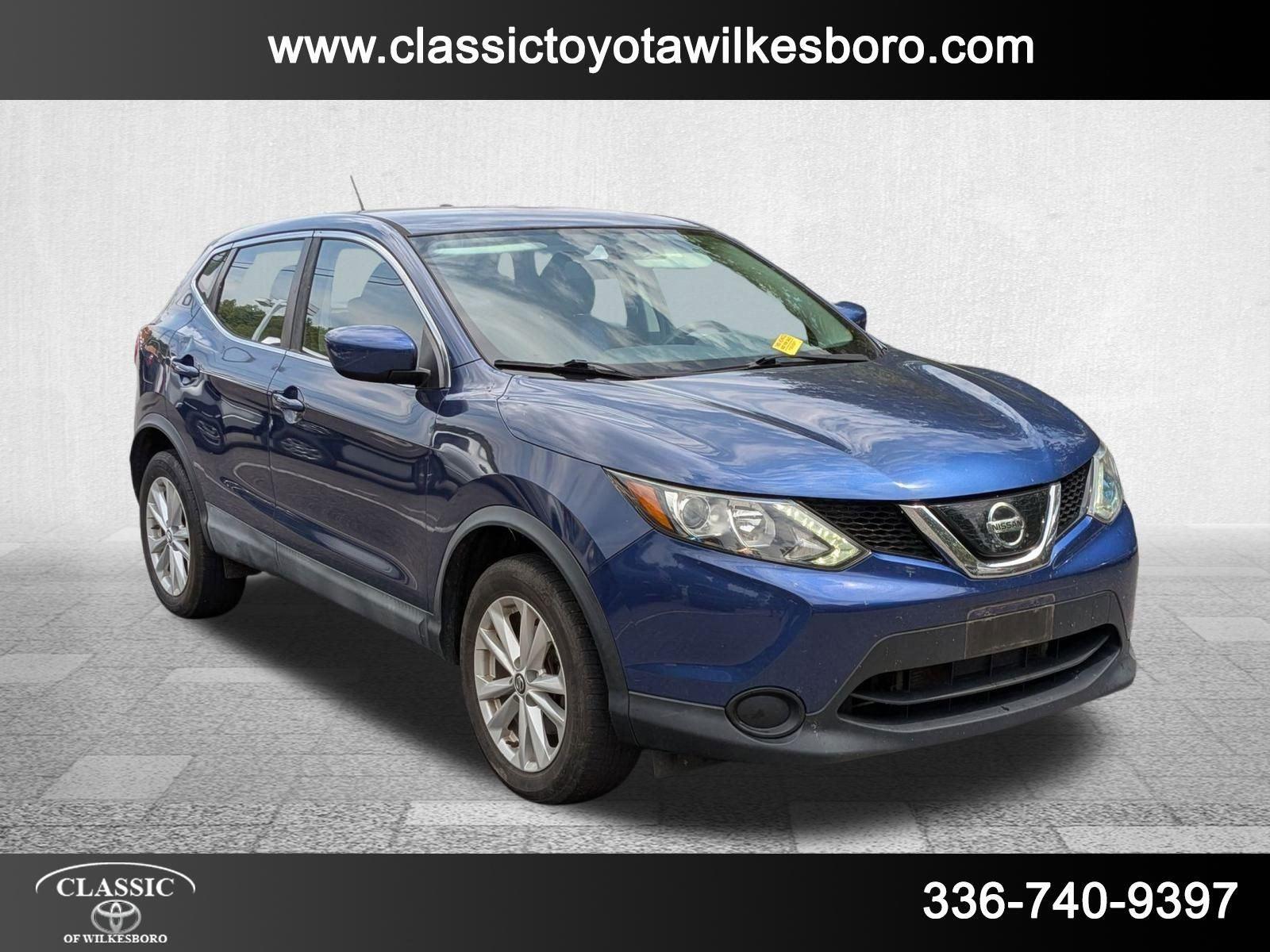 2019 Nissan Rogue Sport S photo 3