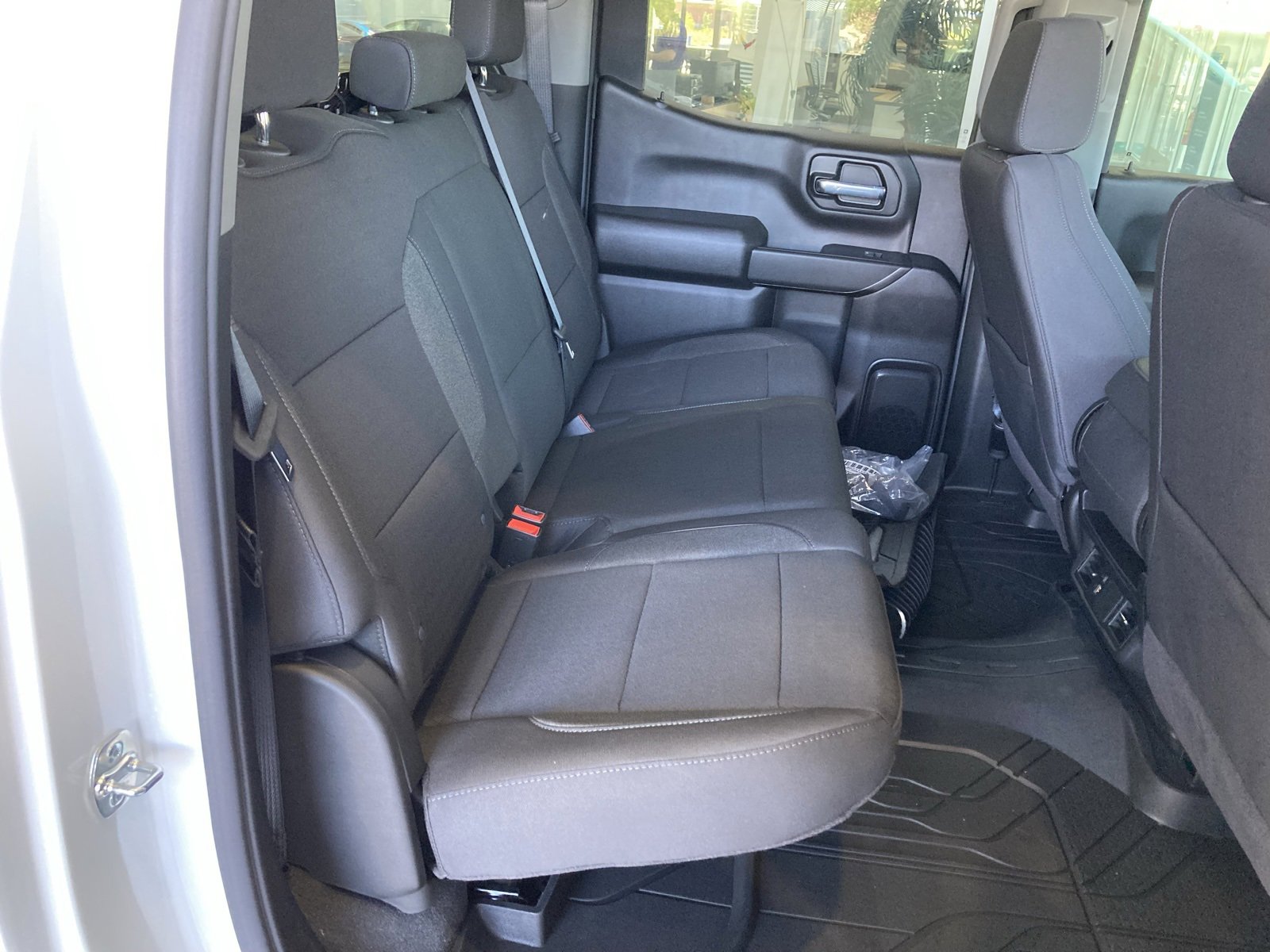2026 Chevrolet Silverado 1500 Custom photo 33