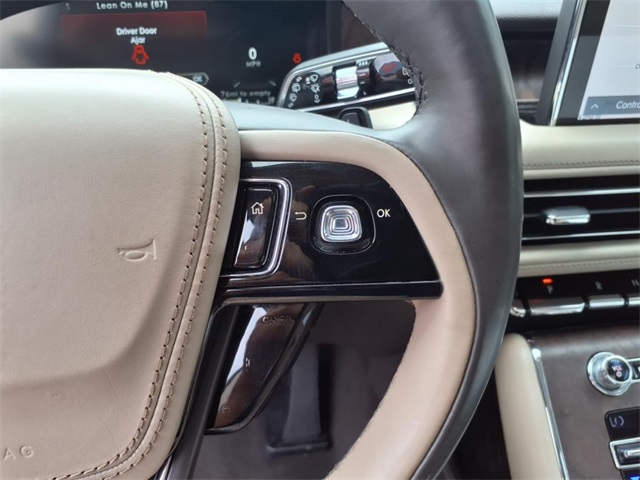 2020 Lincoln Aviator Reserve photo 23