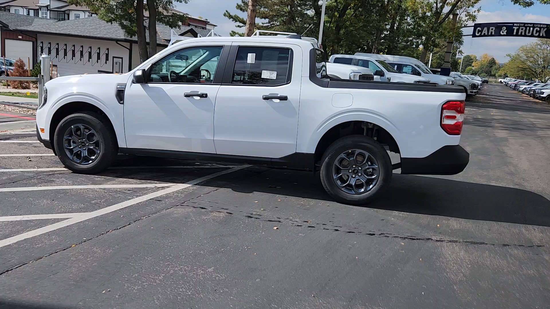 2025 Ford Maverick XLT photo 3