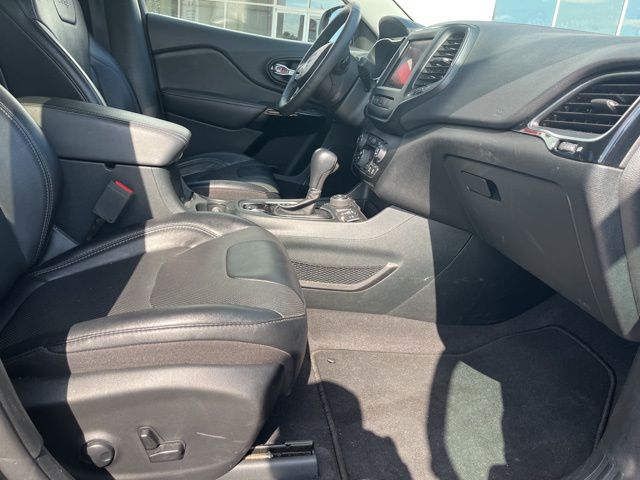 2023 Jeep Cherokee Altitude photo 24