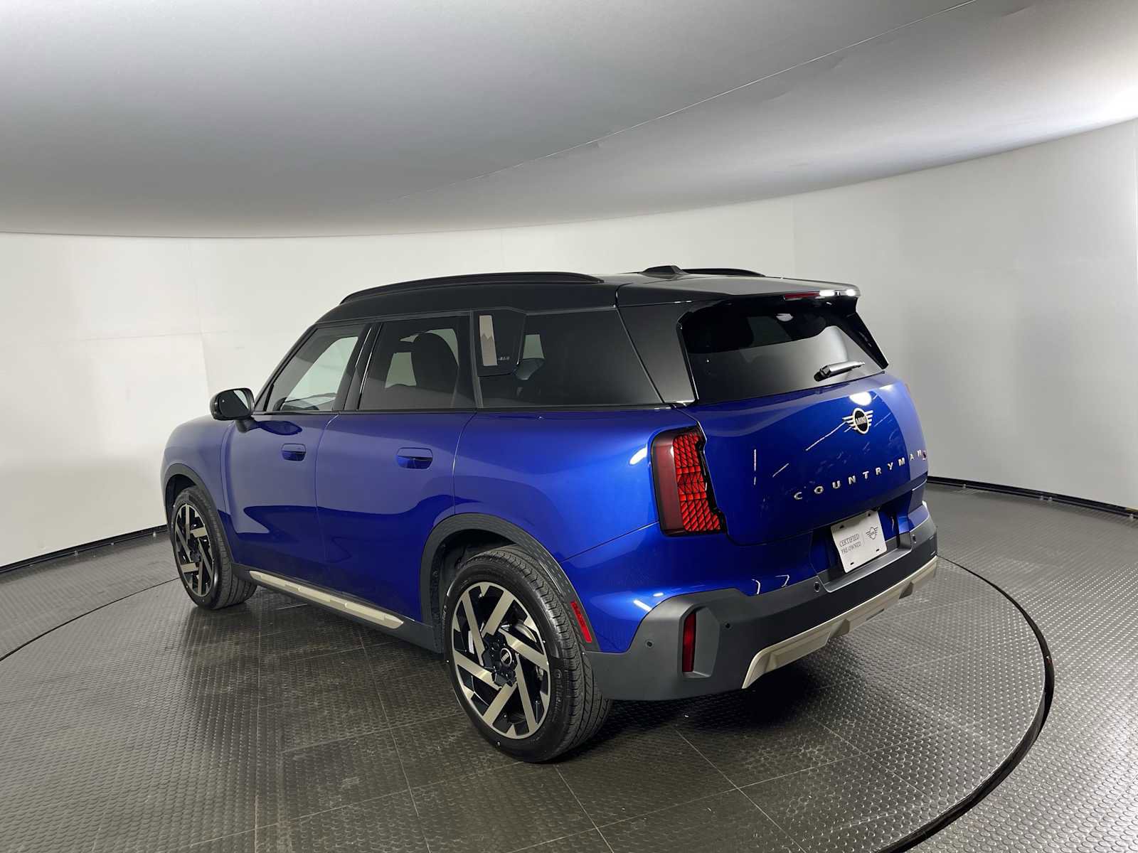 2025 Mini Cooper S ALL4 photo 3
