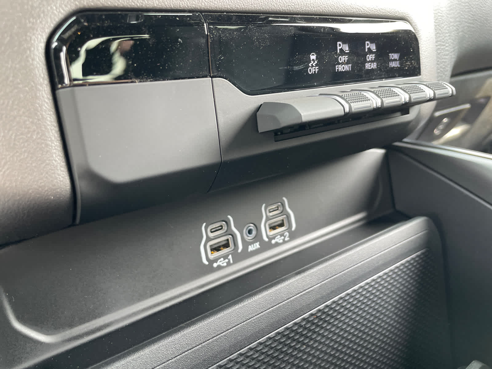 2025 Ram 1500 Big Horn photo 28