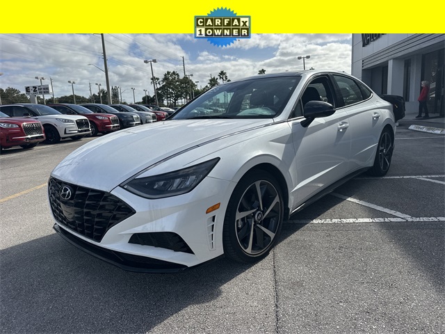 2022 Hyundai Sonata SEL Plus photo 2