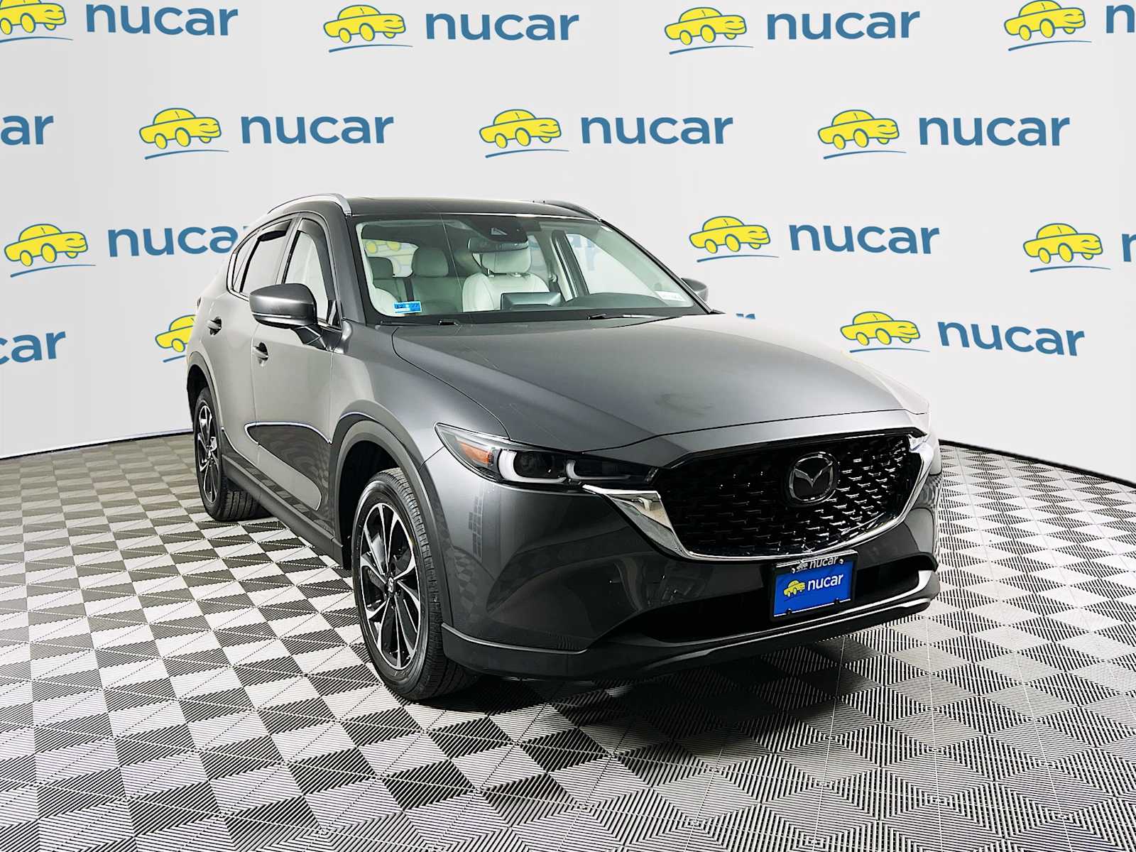 2023 Mazda CX-5 S Premium package's photo