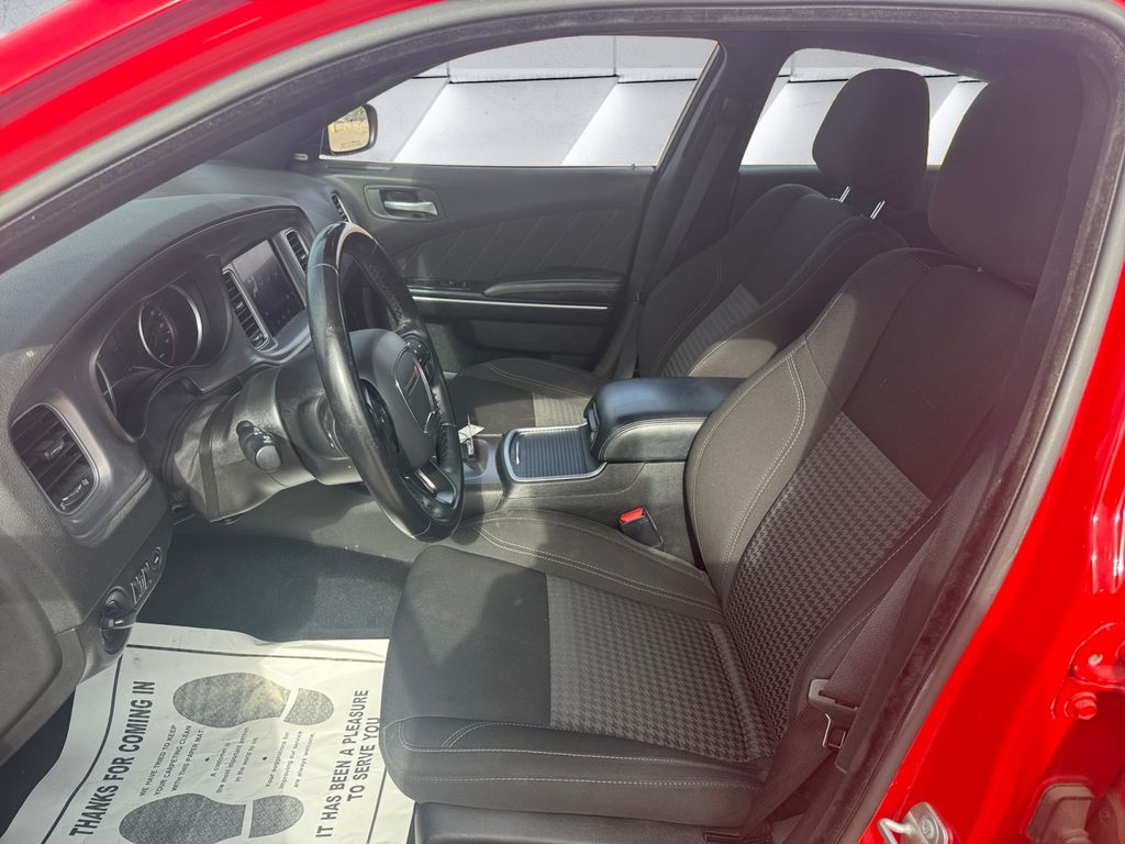 2023 Dodge Charger SXT photo 7