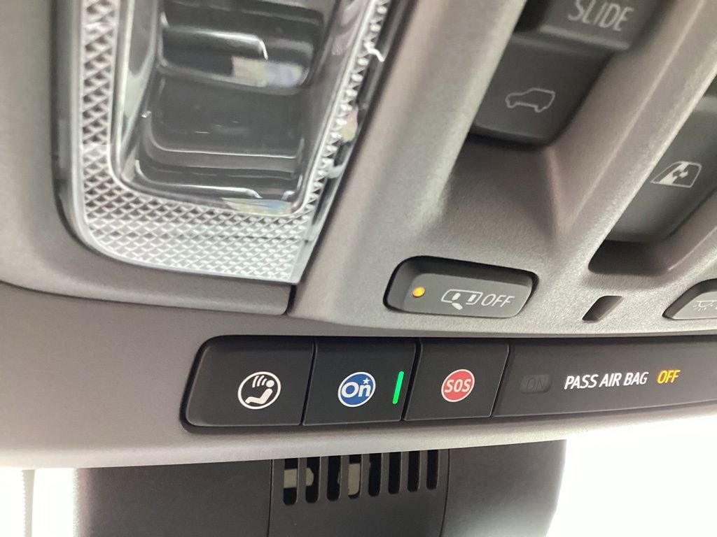 2025 Chevrolet Silverado 1500 LTZ photo 20
