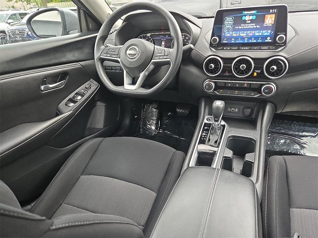 2024 Nissan Sentra SV photo 14
