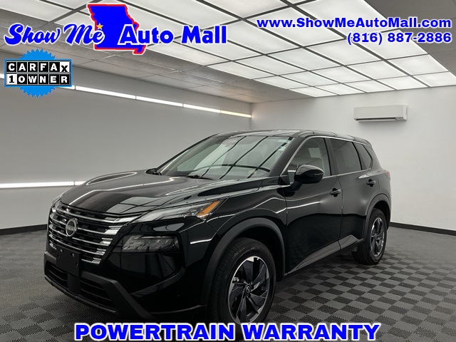 2025 Nissan Rogue SV's photo