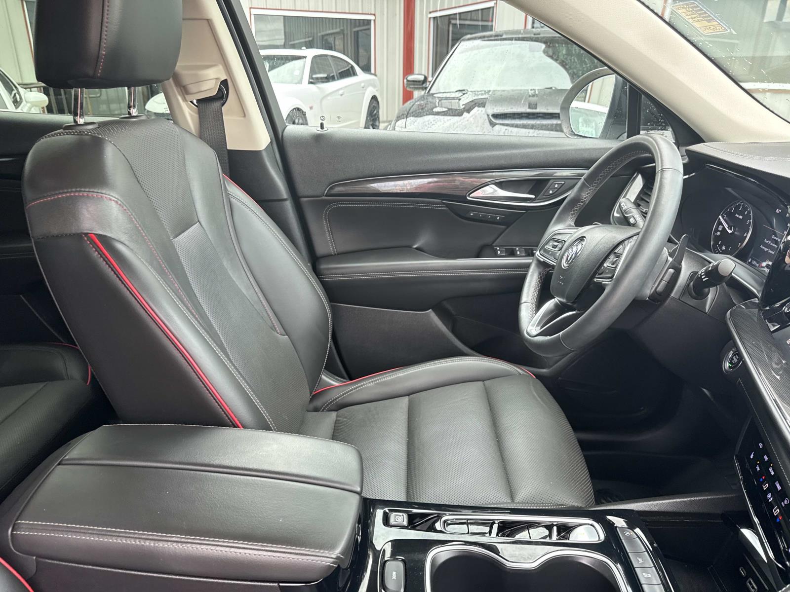2022 Buick Envision Essence photo 10