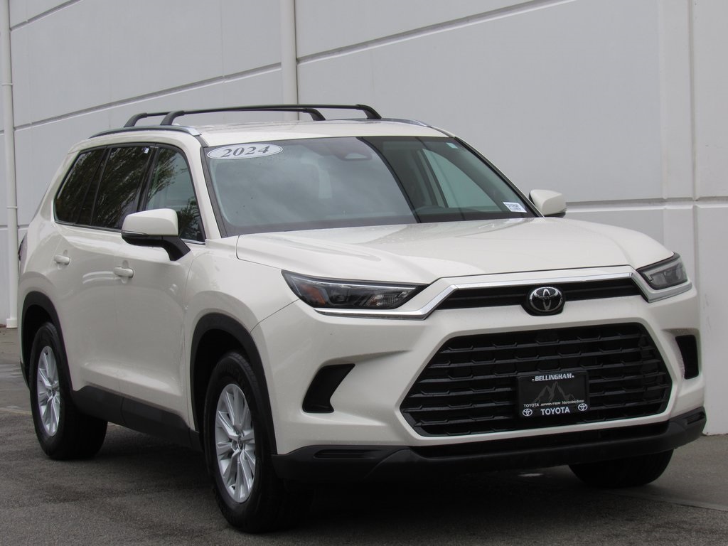 2024 Toyota Grand Highlander XLE photo 2