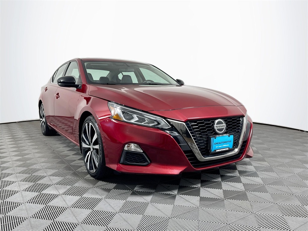 2019 Nissan Altima 2.5 SR photo 4