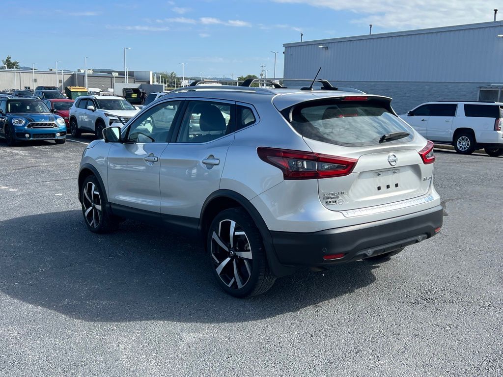 2022 Nissan Rogue Sport SL photo 5